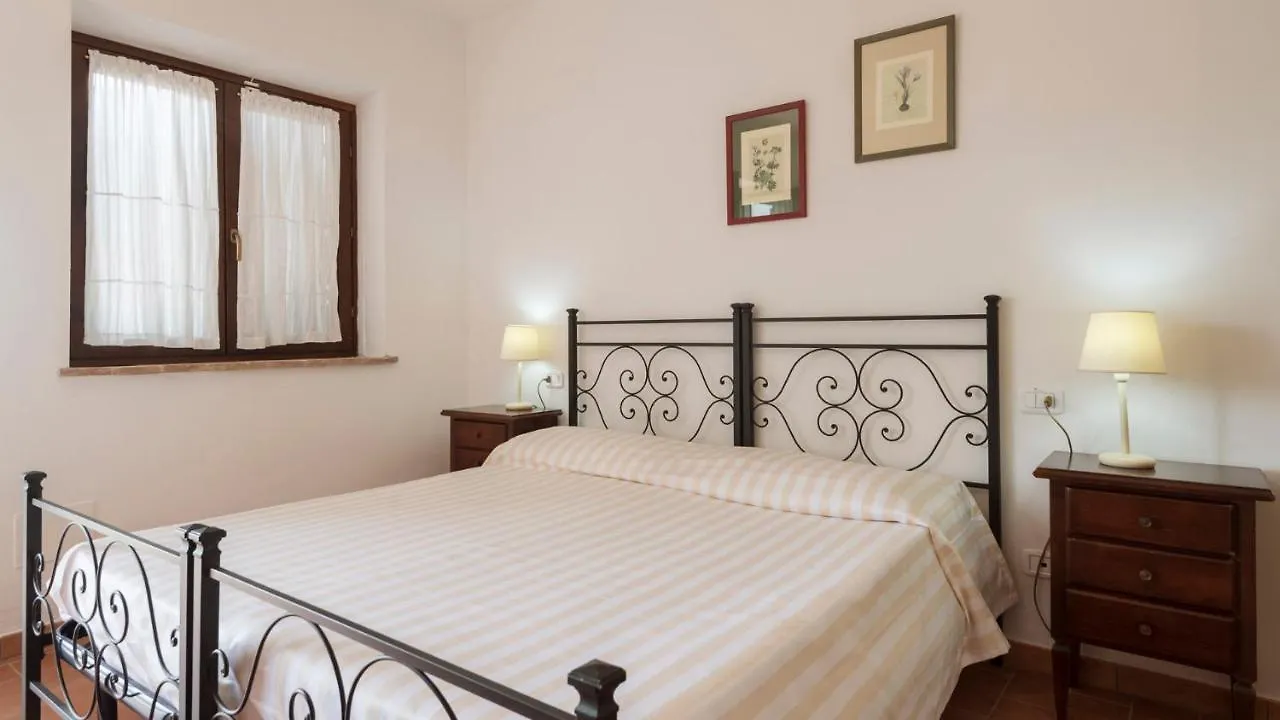Antico Casale Di Scansano Resort 4*,